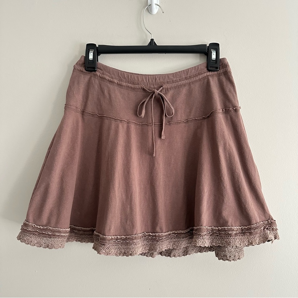 Abercrombie y2k Brown Skirt with drawstring and crochet details Buttons